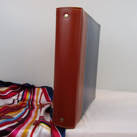 Bindertek Premium Leather 3-Ring Binder/Photo Album - 1st of 8 - Picture 2 of 7